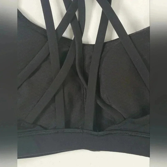 Lululemon Bring the Energy Back Black  Sz 4 Padded String - Picture 5 of 6
